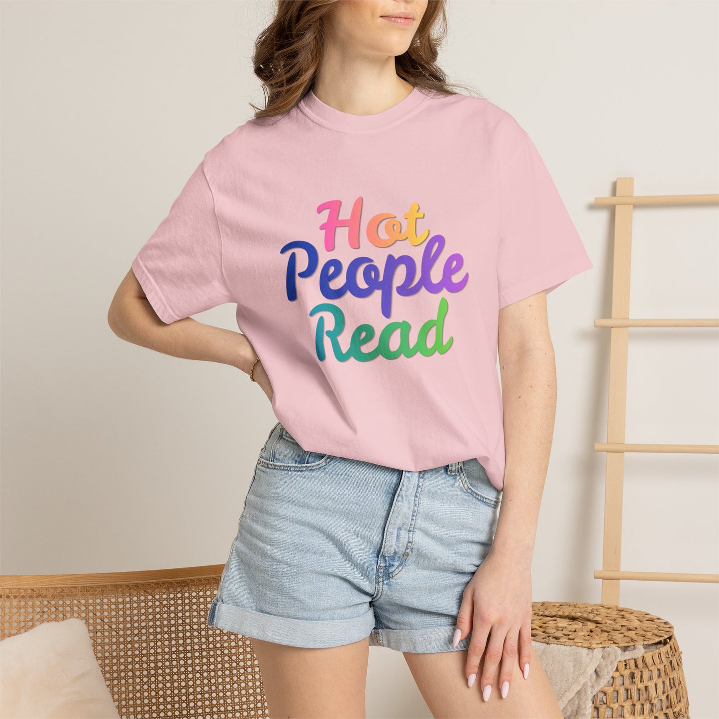 Hot People Read Tee