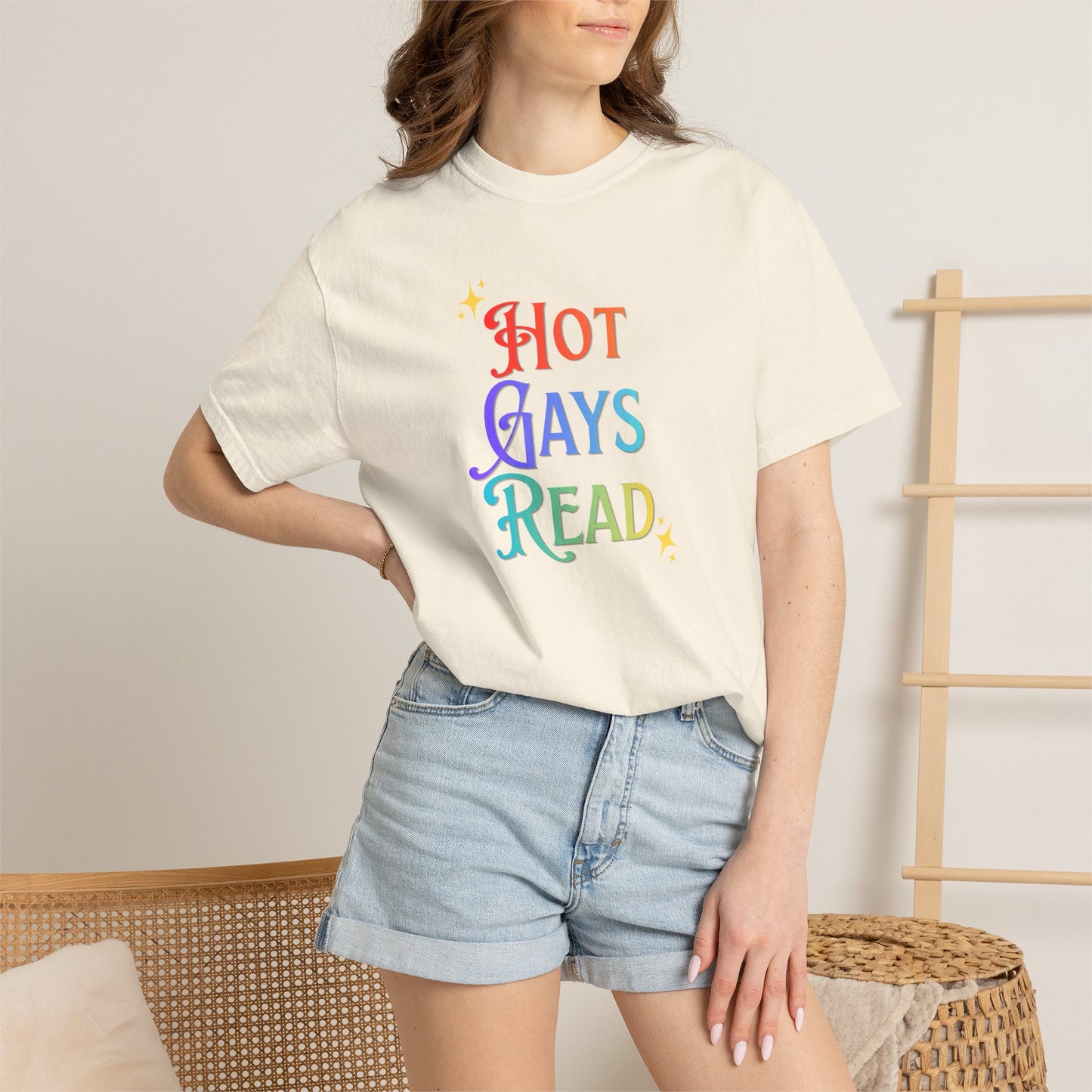 Hot Gays Read Tee