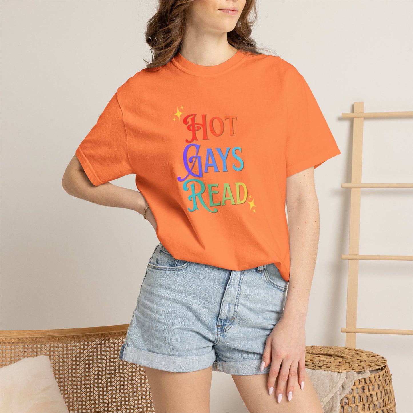 Hot Gays Read Tee