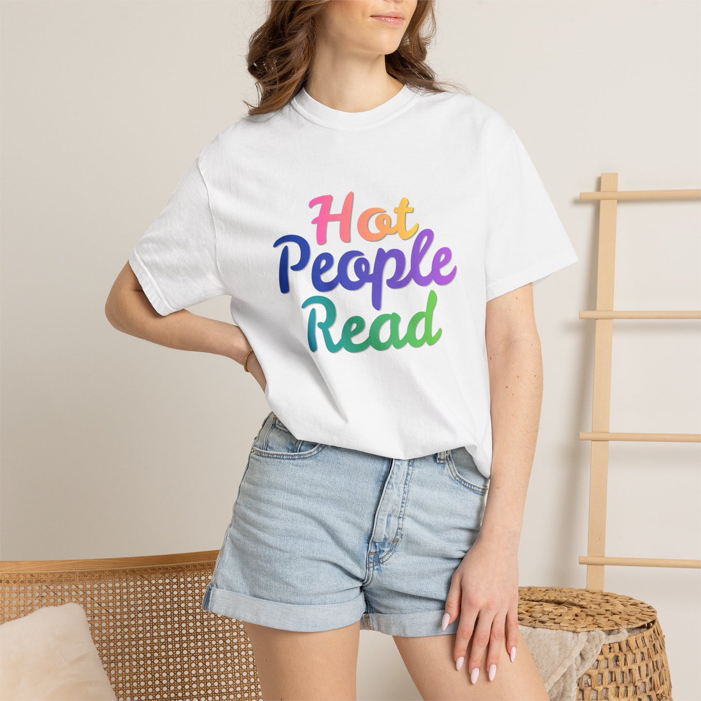Hot People Read Tee